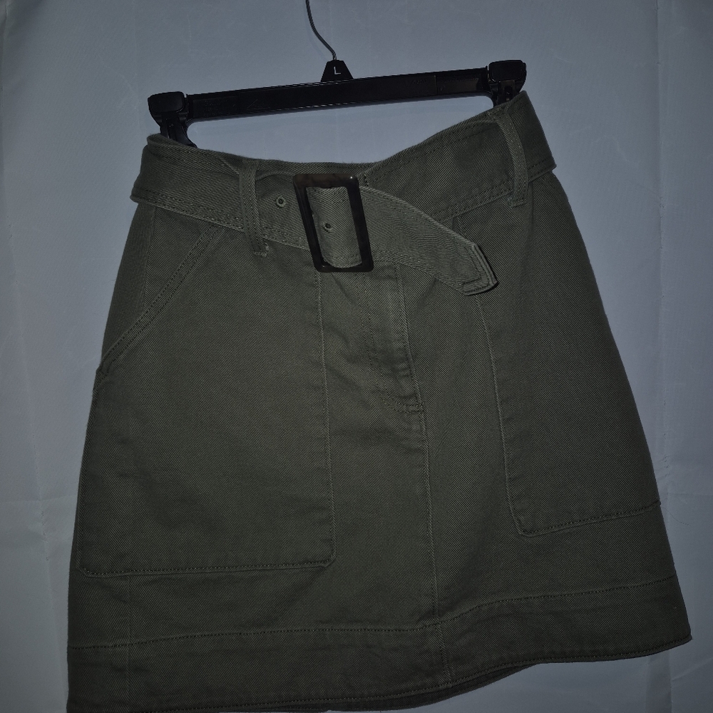 Banana Republic Skirt Olive Green  100% Cotton